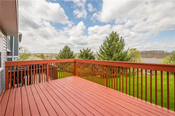 $249,900 | 2309 Elm Drive, Oakdale, PA 15071