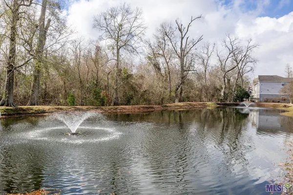 $185,000 | 900 Dean Lee Drive, Unit 1404, Baton Rouge, LA 70820