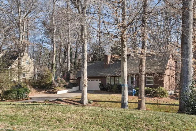 $385,000 | 813 Horncastle Road, Winston-Salem, NC 27104