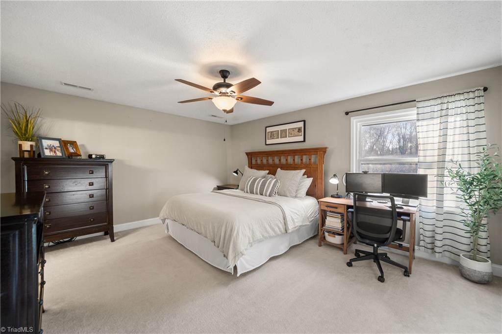 813 Horncastle Road Winston-Salem, NC 27104 - Photo 30 of 40