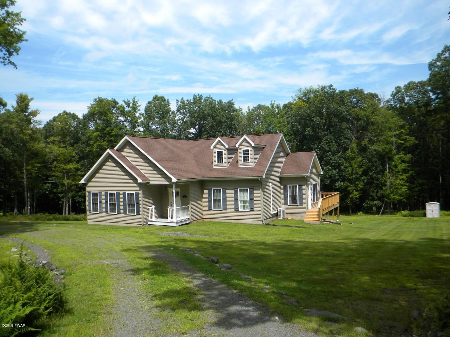 292 Deer Run Road Hawley, PA 18428 - Photo 2 of 51