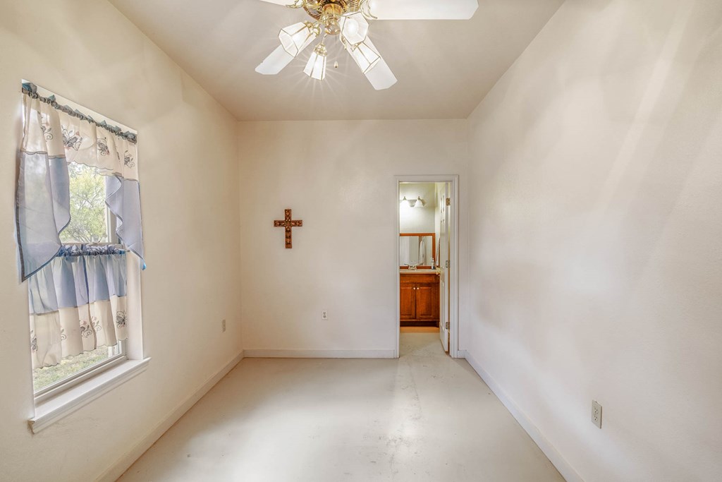 668 Elm Pass Road Center Point, TX 78010 - Photo 28 of 37