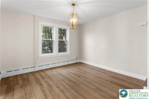 $384,900 | 306 Nazareth Pike, Bethlehem, PA 18020