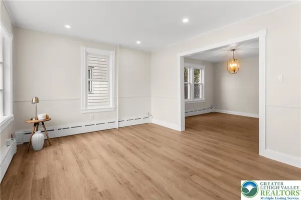 $384,900 | 306 Nazareth Pike, Bethlehem, PA 18020