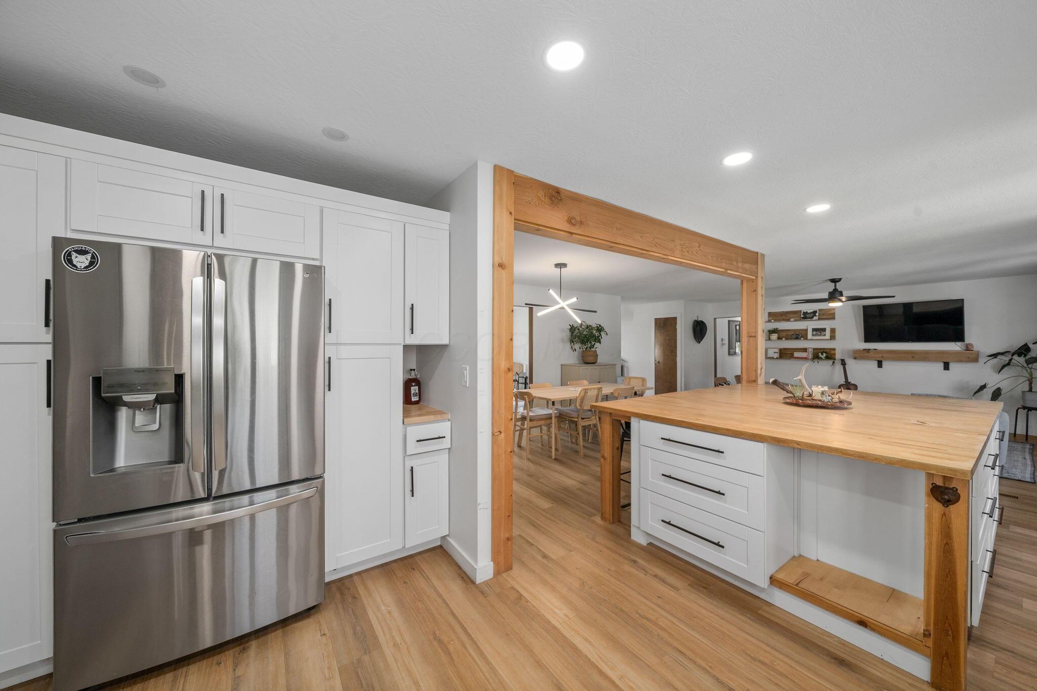 3984 Liberty Road Delaware, OH 43015 - Photo 18 of 48 Kitchen