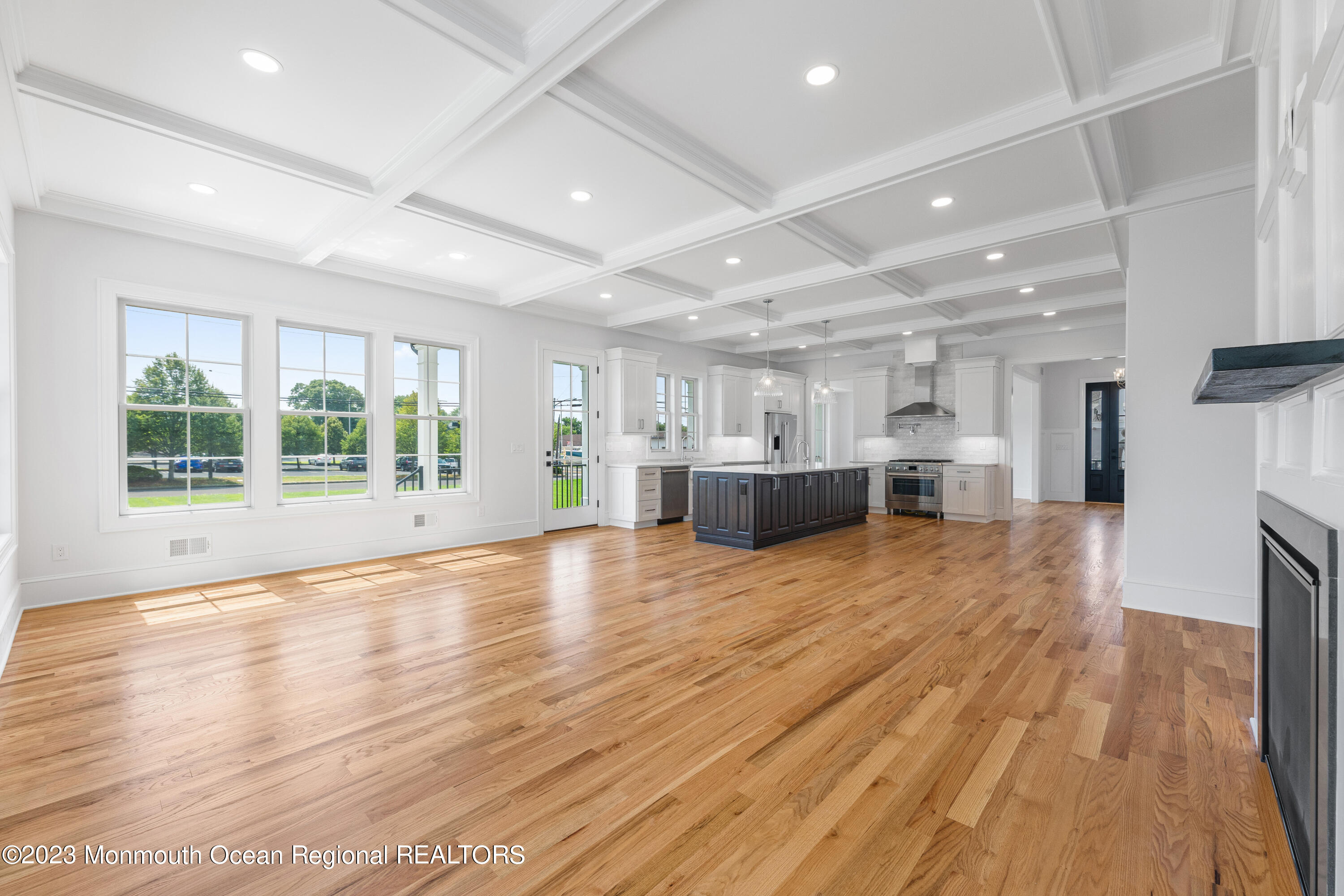 2654 River Road Manasquan, NJ 08736 - Photo 13 of 41 Great Room