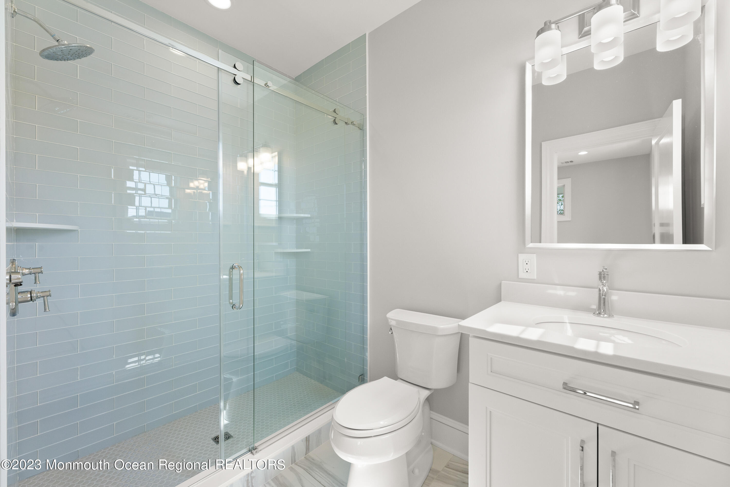 2654 River Road Manasquan, NJ 08736 - Photo 29 of 41 Junior Suite Bathroom