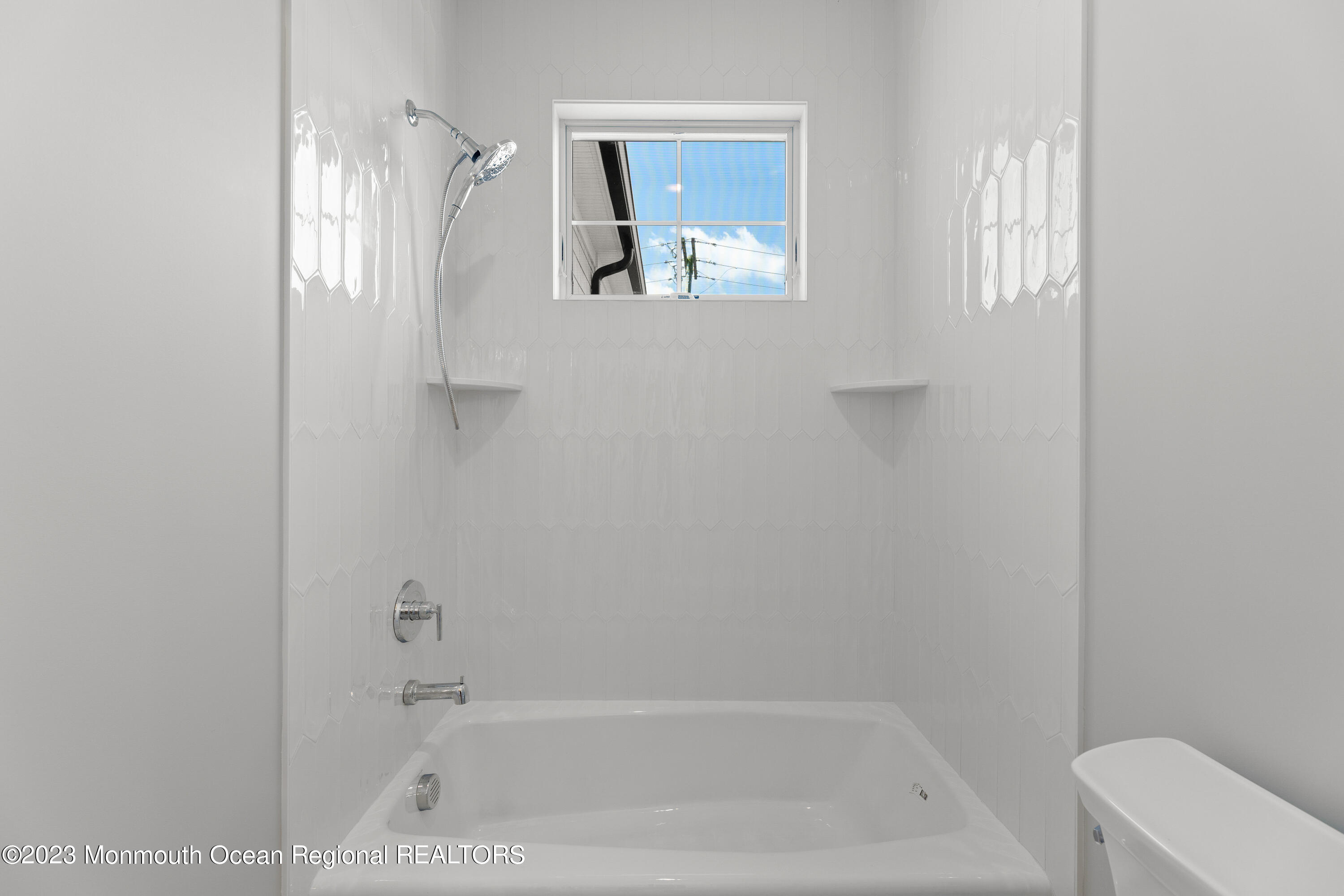2654 River Road Manasquan, NJ 08736 - Photo 31 of 41 2nd Floor Hall Bath