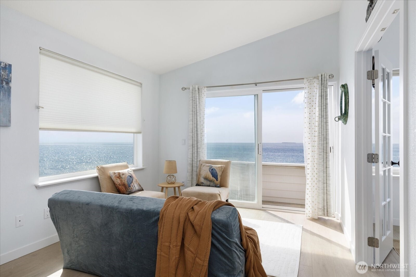 2507 West Beach Road Oak Harbor, WA 98277 - Photo 16 of 39