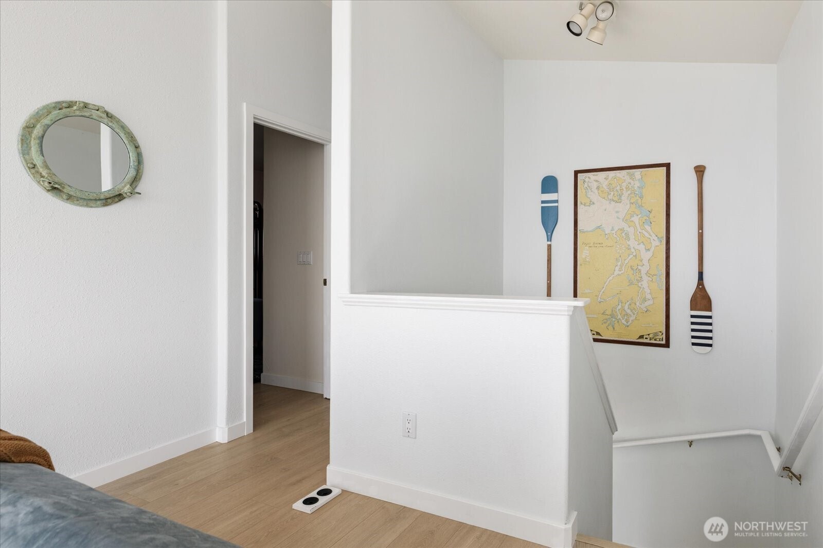 2507 West Beach Road Oak Harbor, WA 98277 - Photo 22 of 39