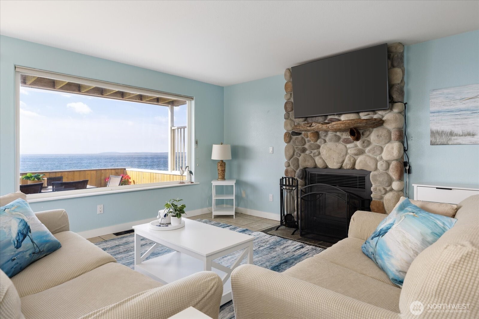 2507 West Beach Road Oak Harbor, WA 98277 - Photo 4 of 39