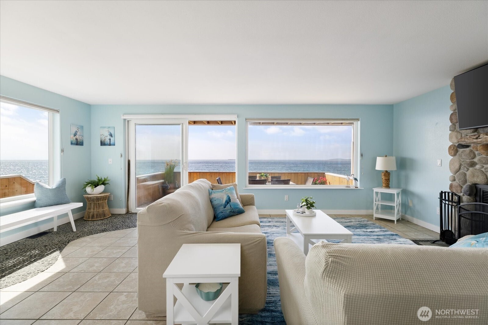 2507 West Beach Road Oak Harbor, WA 98277 - Photo 6 of 39