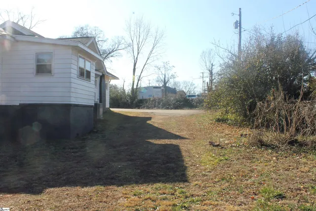 $250,000 | 14 Elrod Street, Greenville, SC 29609