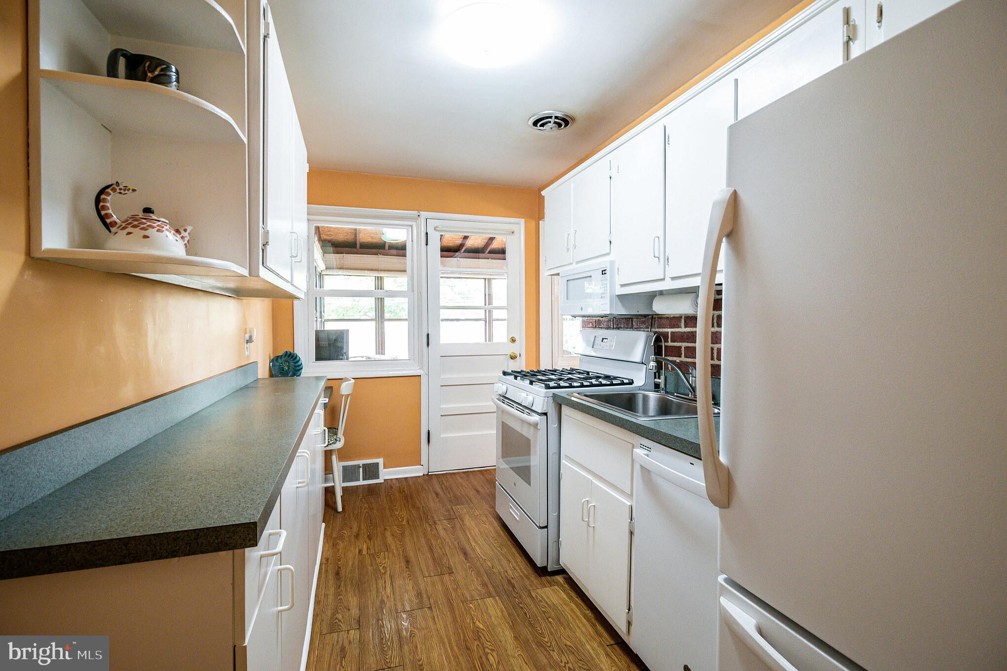 1441 Grace Road Swarthmore, PA 19081 - Photo 7 of 30