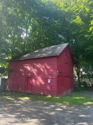 $395 | 41 South Main Street, Unit BARN, Voorheesville, NY 12186