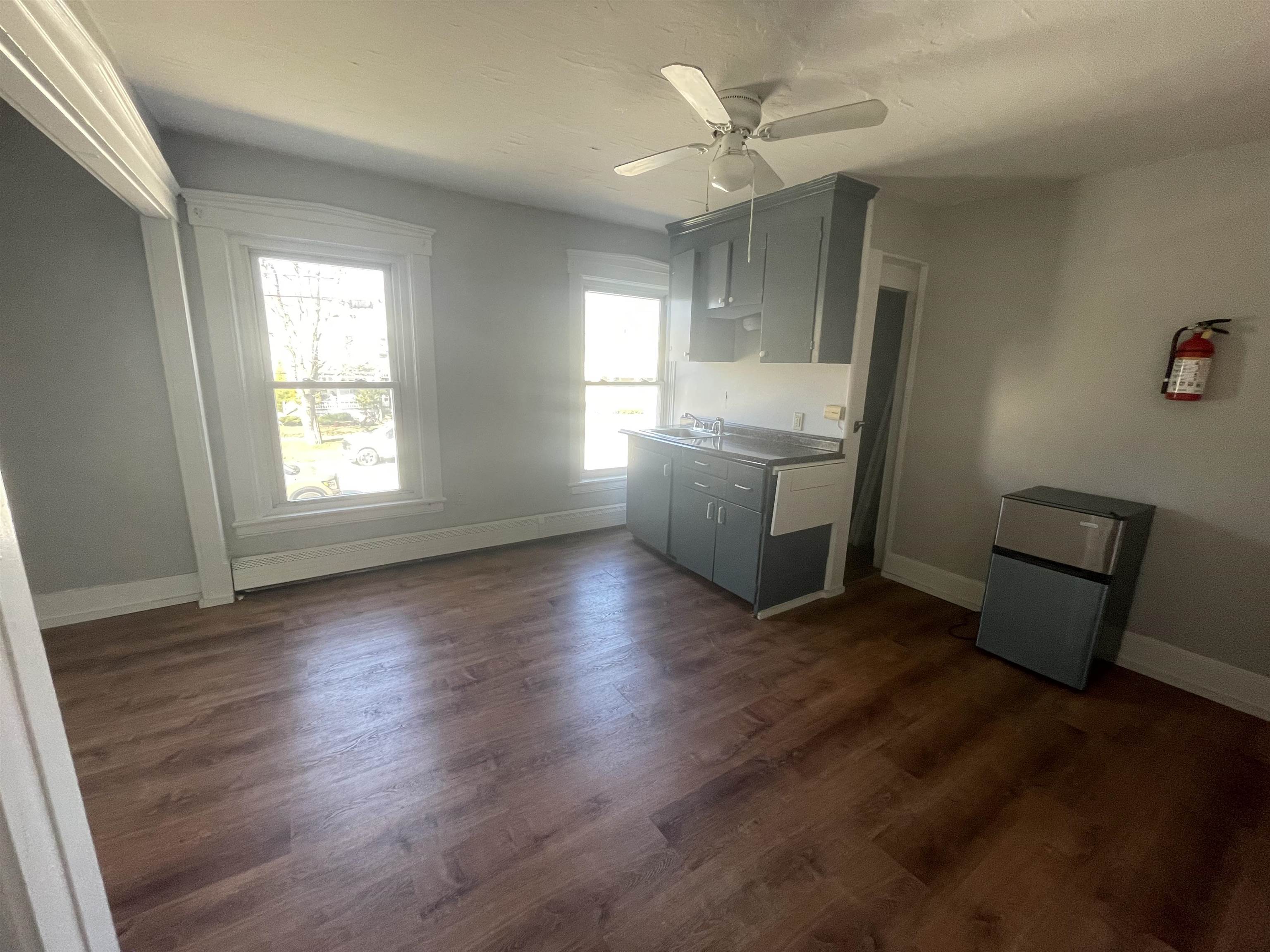 52 Chestnut Avenue, Unit 3 Rutland, VT 05701 - Photo 2 of 6