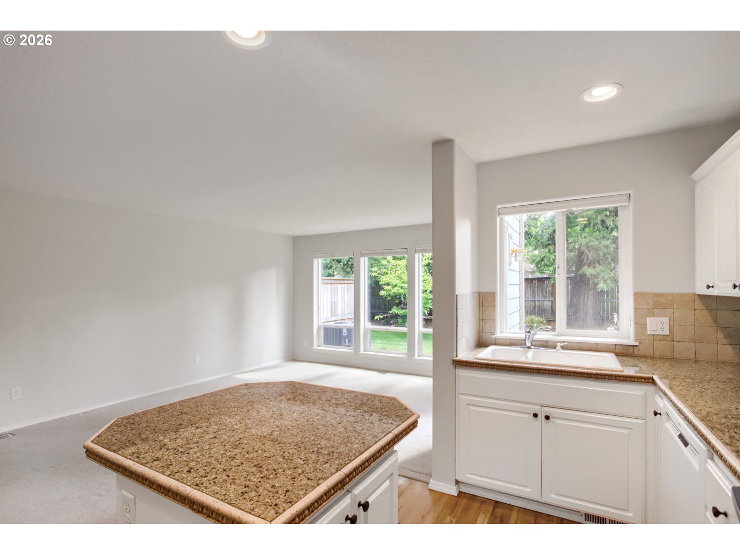 22020 Southwest Grahams Ferry Road, Unit C Tualatin, OR 97062 - Photo 11 of 31