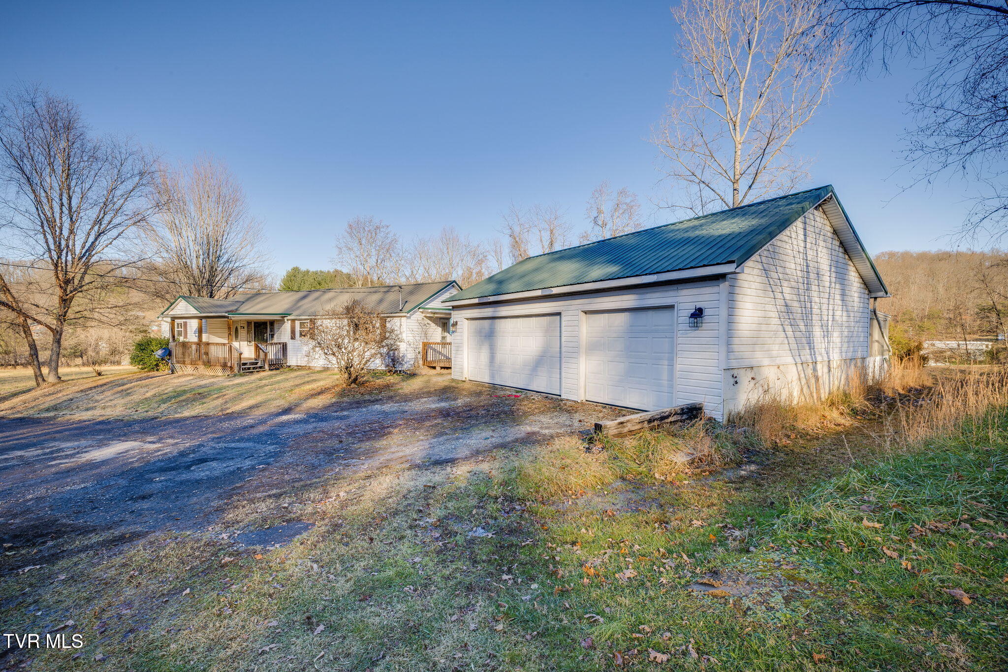 3415 Forest View Road Kingsport, TN 37660 - Photo 30 of 42 029