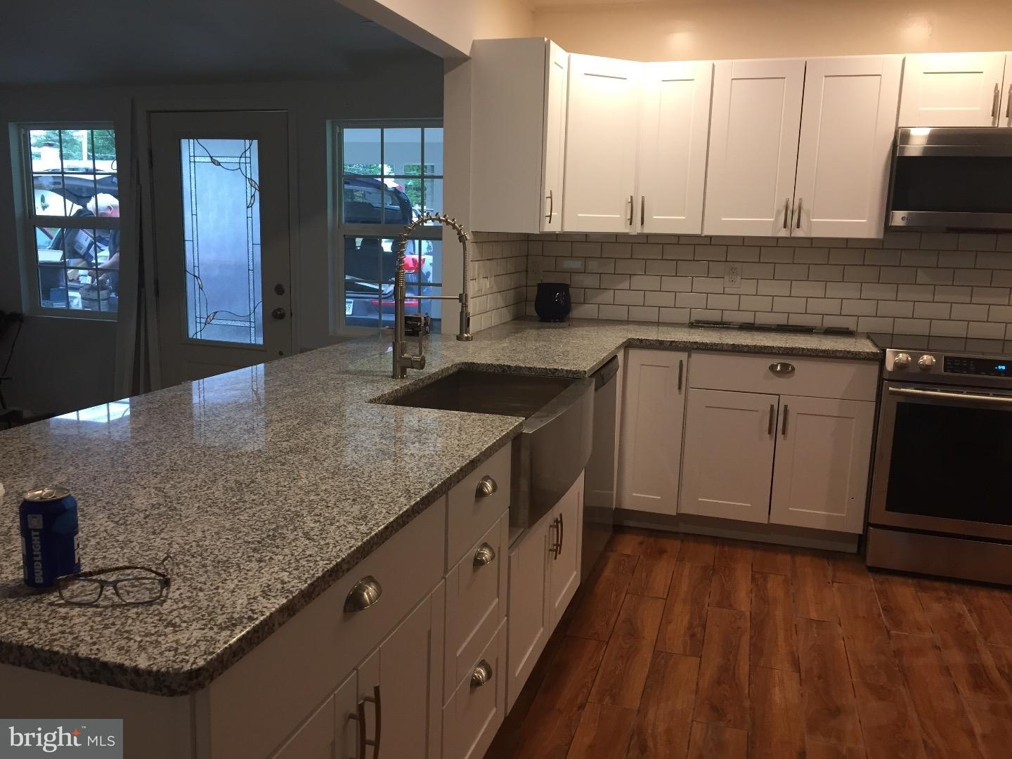 24 Gun Road Levittown, PA 19057 - Photo 3 of 12 Kitchen