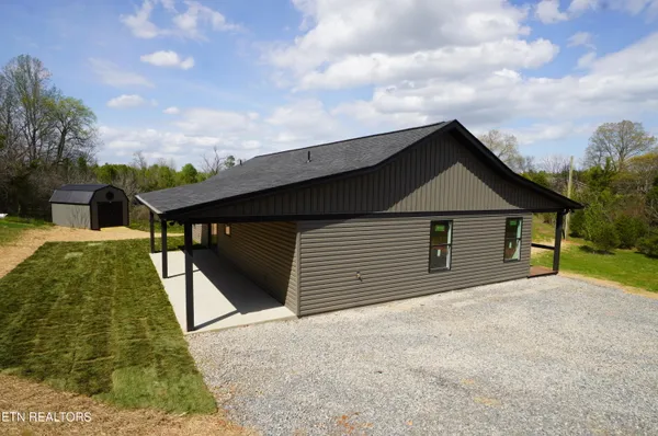 $359,900 | 417 Kearney Road, New Market, TN 37820