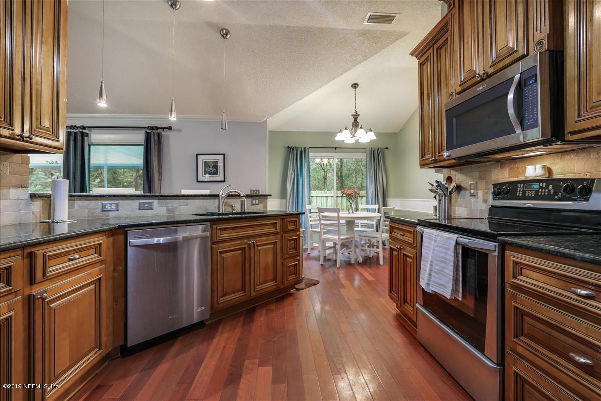 3862 Chapelgate Road Jacksonville, FL 32223 - Photo 5 of 16 Kitchen