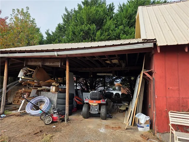 a view of outdoor space