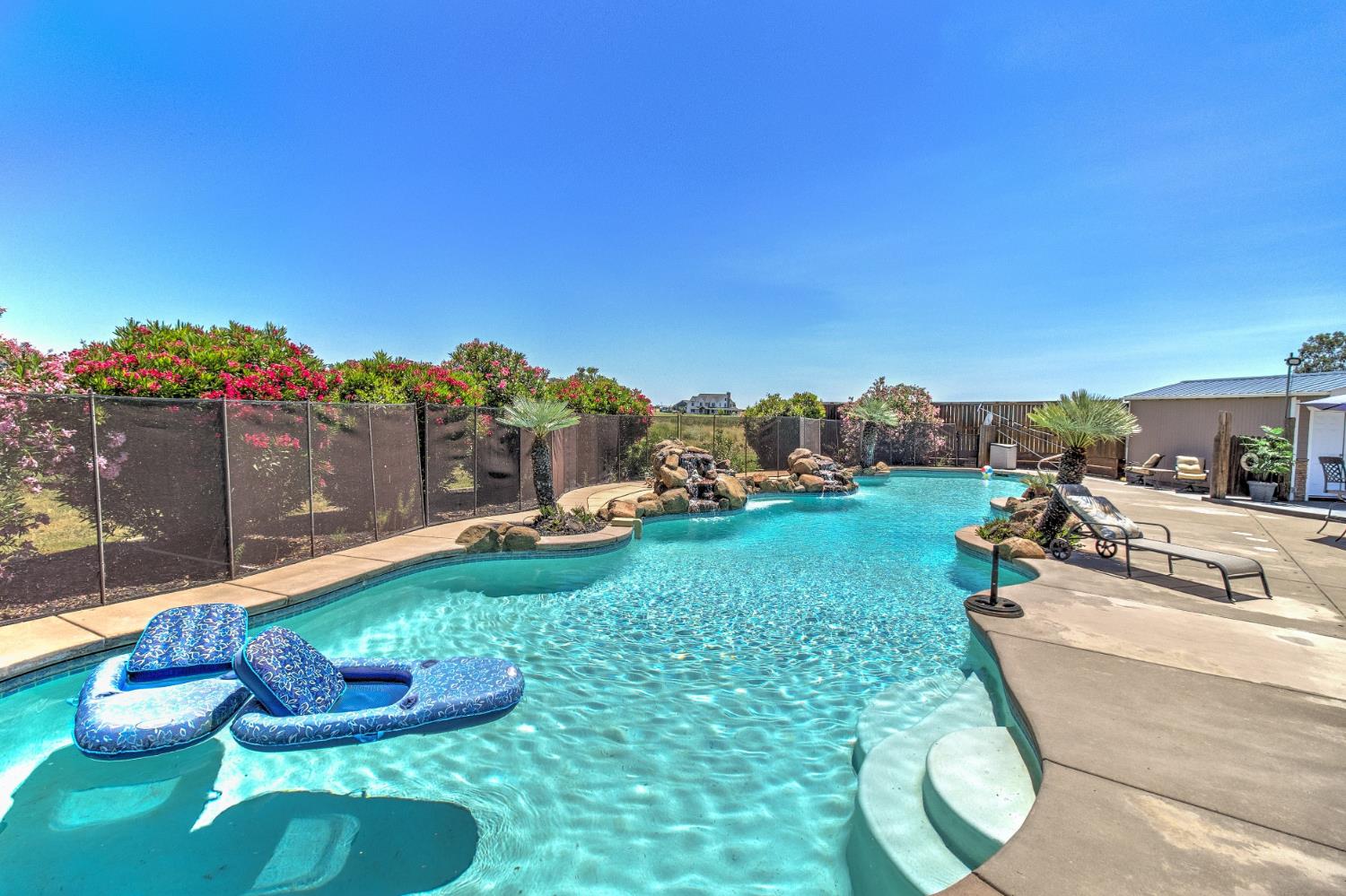 12390 Hobday Road Wilton, CA 95693 - Photo 48 of 92