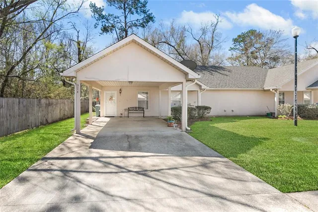 $170,000 | 374 Avalon Trace Drive, Unit 374, Ponchatoula, LA 70454