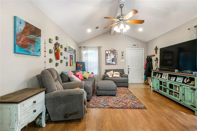 $170,000 | 374 Avalon Trace Drive, Unit 374, Ponchatoula, LA 70454