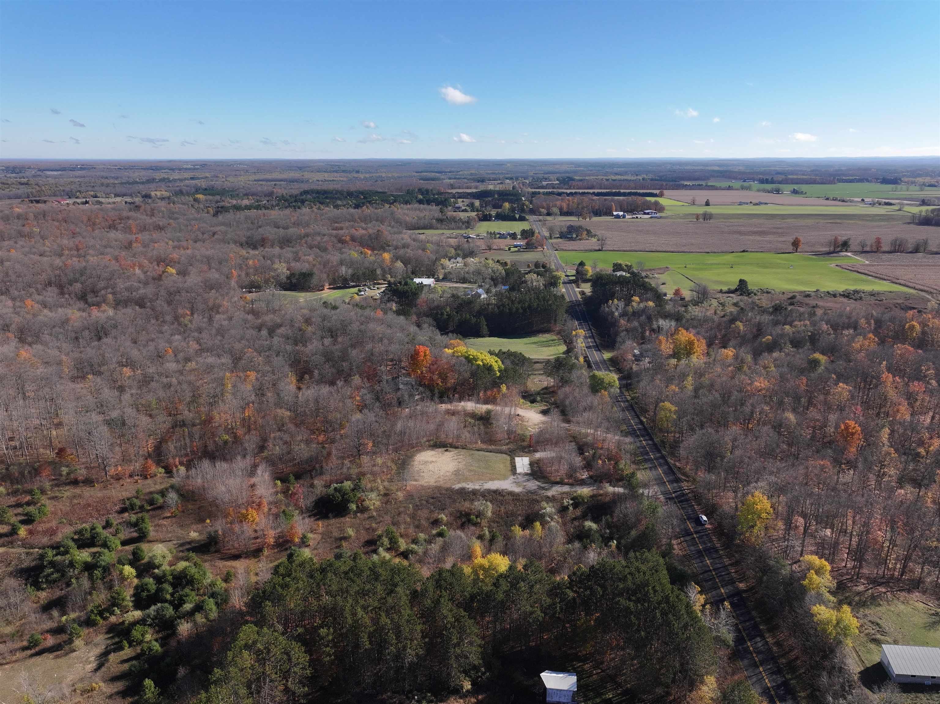 6884 Zue Road Buckley, MI 49620 - Photo 5 of 16