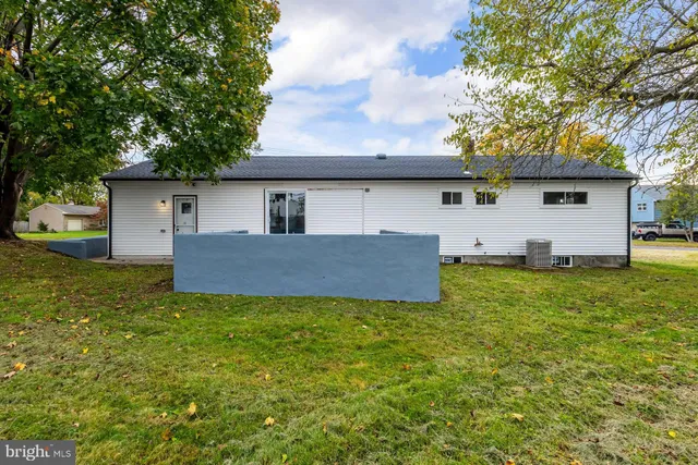 $435,000 | 745 Holly Lane, Westampton, NJ 08060