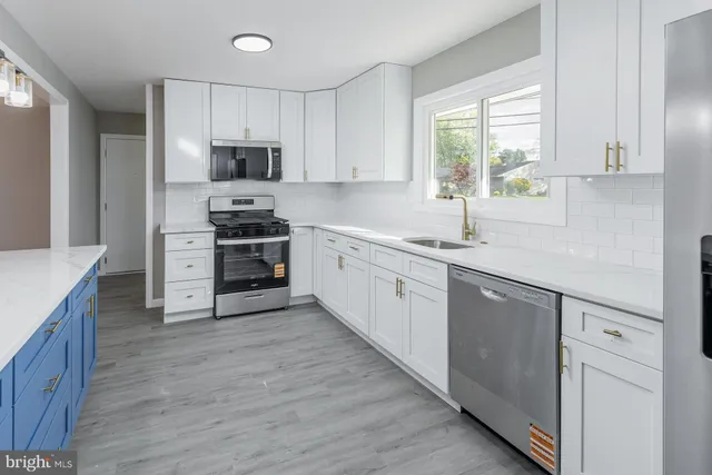 $435,000 | 745 Holly Lane, Westampton, NJ 08060