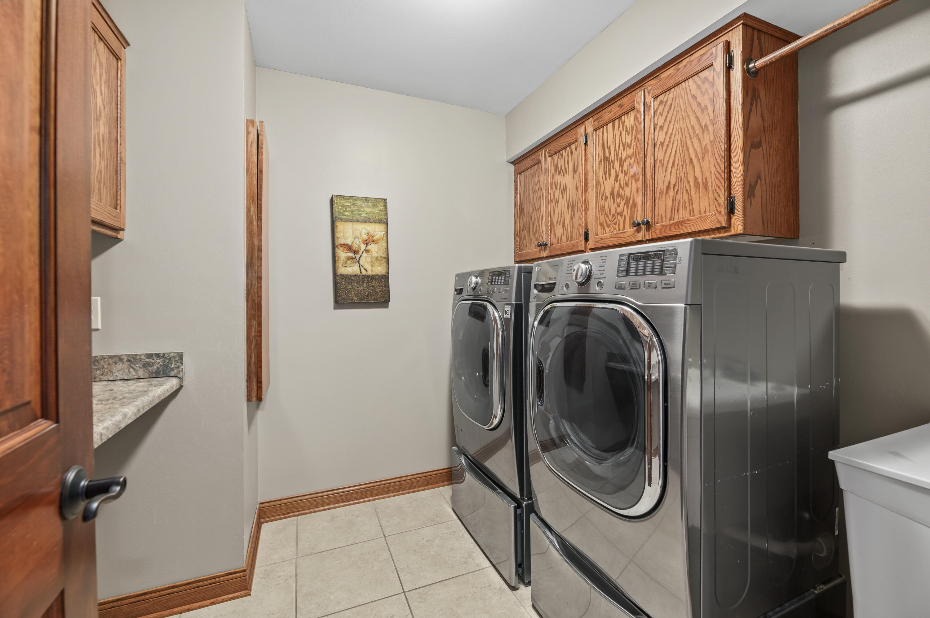 293 Westfield Way Pewaukee, WI 53072 - Photo 27 of 55 DSC_2082