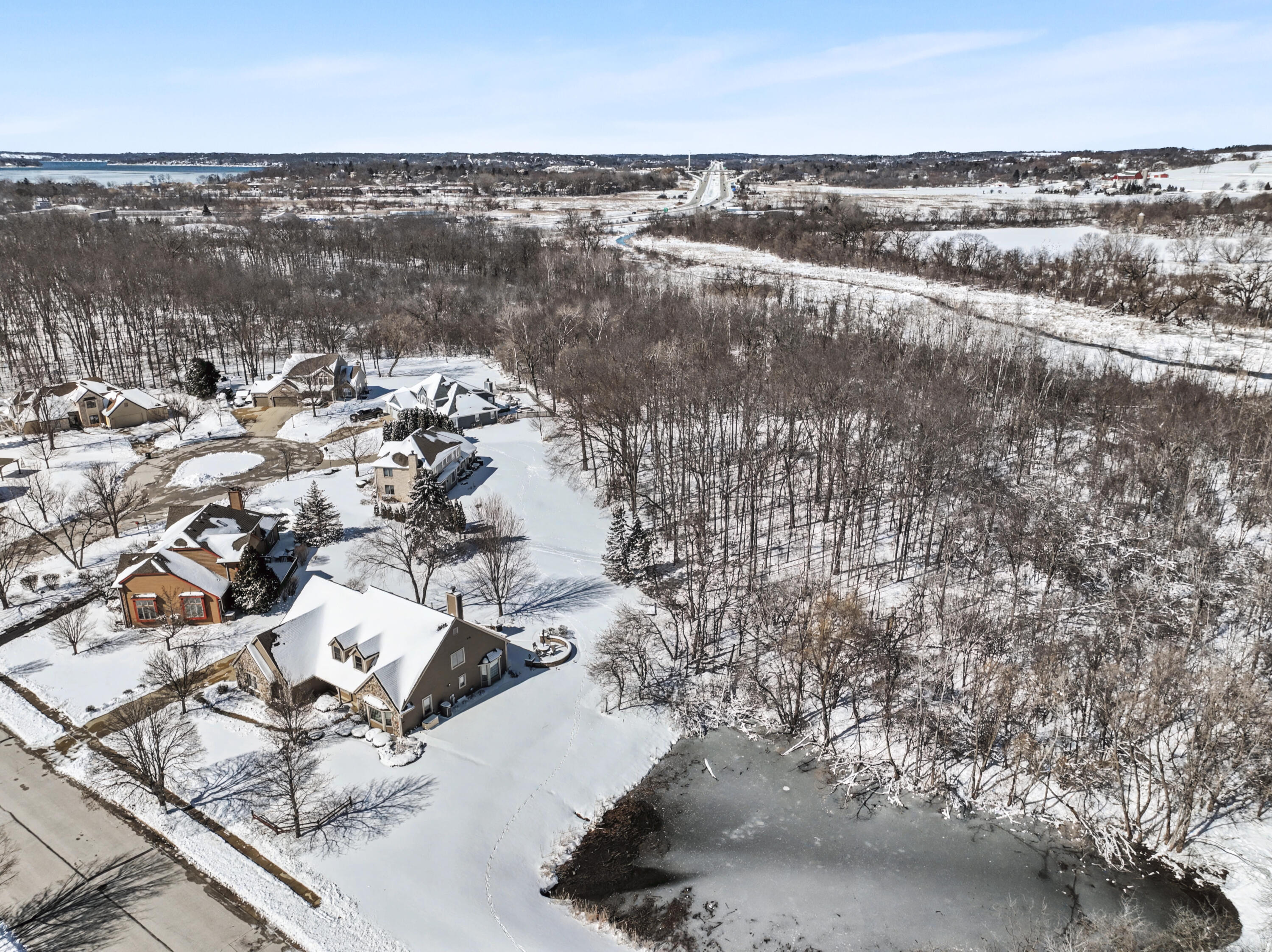 293 Westfield Way Pewaukee, WI 53072 - Photo 3 of 55 3_DJI_0128