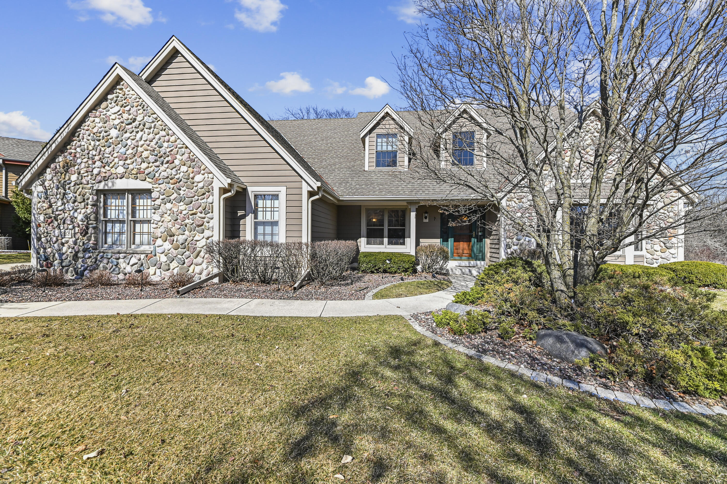 293 Westfield Way Pewaukee, WI 53072 - Photo 38 of 55 EXT-14