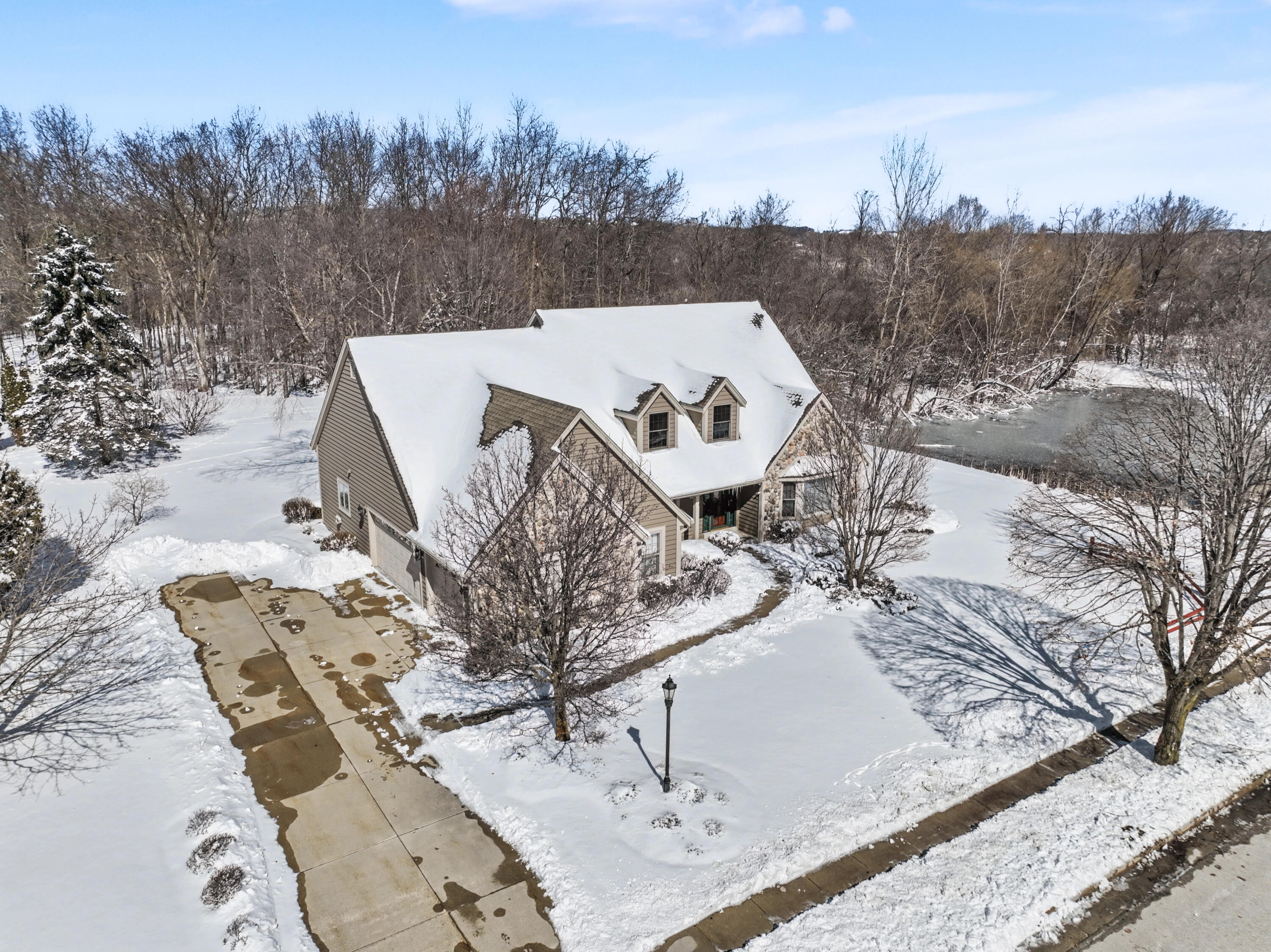 293 Westfield Way Pewaukee, WI 53072 - Photo 47 of 55 1_DJI_0125