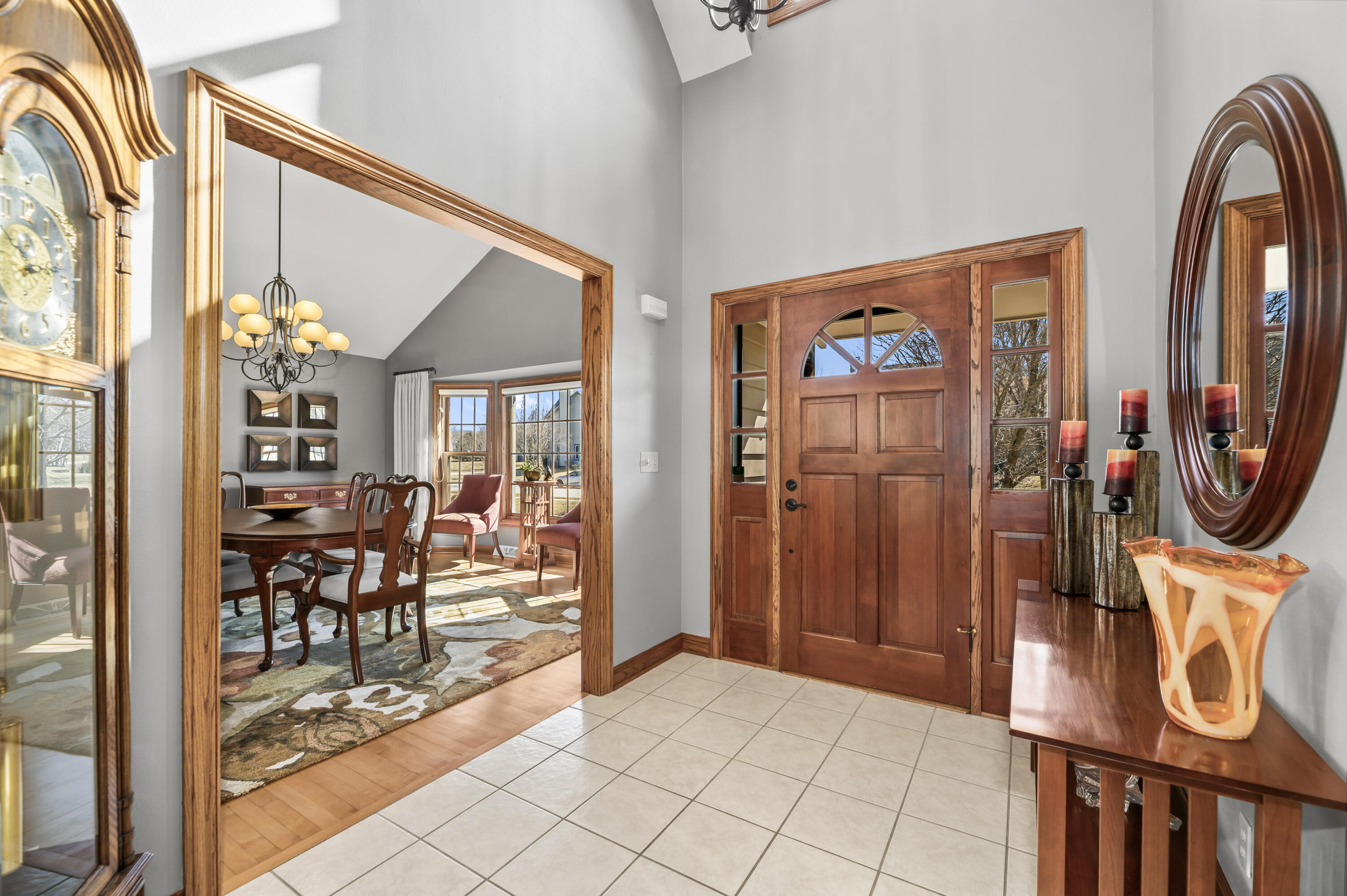 293 Westfield Way Pewaukee, WI 53072 - Photo 7 of 55 DSC_1834