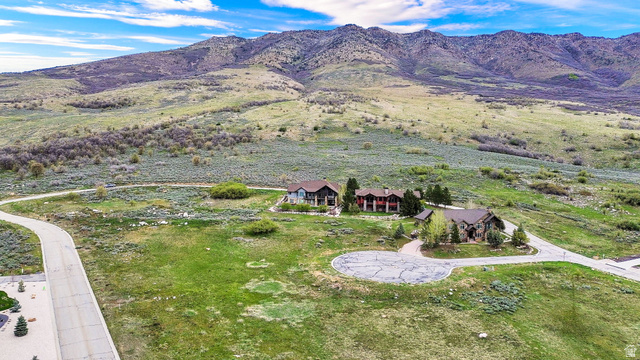 3722 Porcupine Ridge Drive, Unit 105 Eden, UT 84310 - Photo 10 of 22 View of mountain background