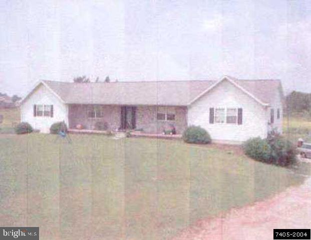 357 Sutton Road Abbottstown, PA 17301 - Photo 1 of 2 Gallery Image 1