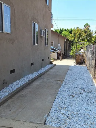 $990,000 | 3333 Whittier Boulevard, Los Angeles, CA 90023
