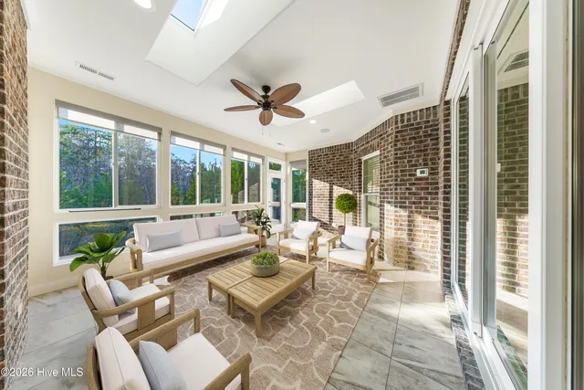 $585,000 | 8983 Mango Bay Court Northeast, Leland, NC 28451