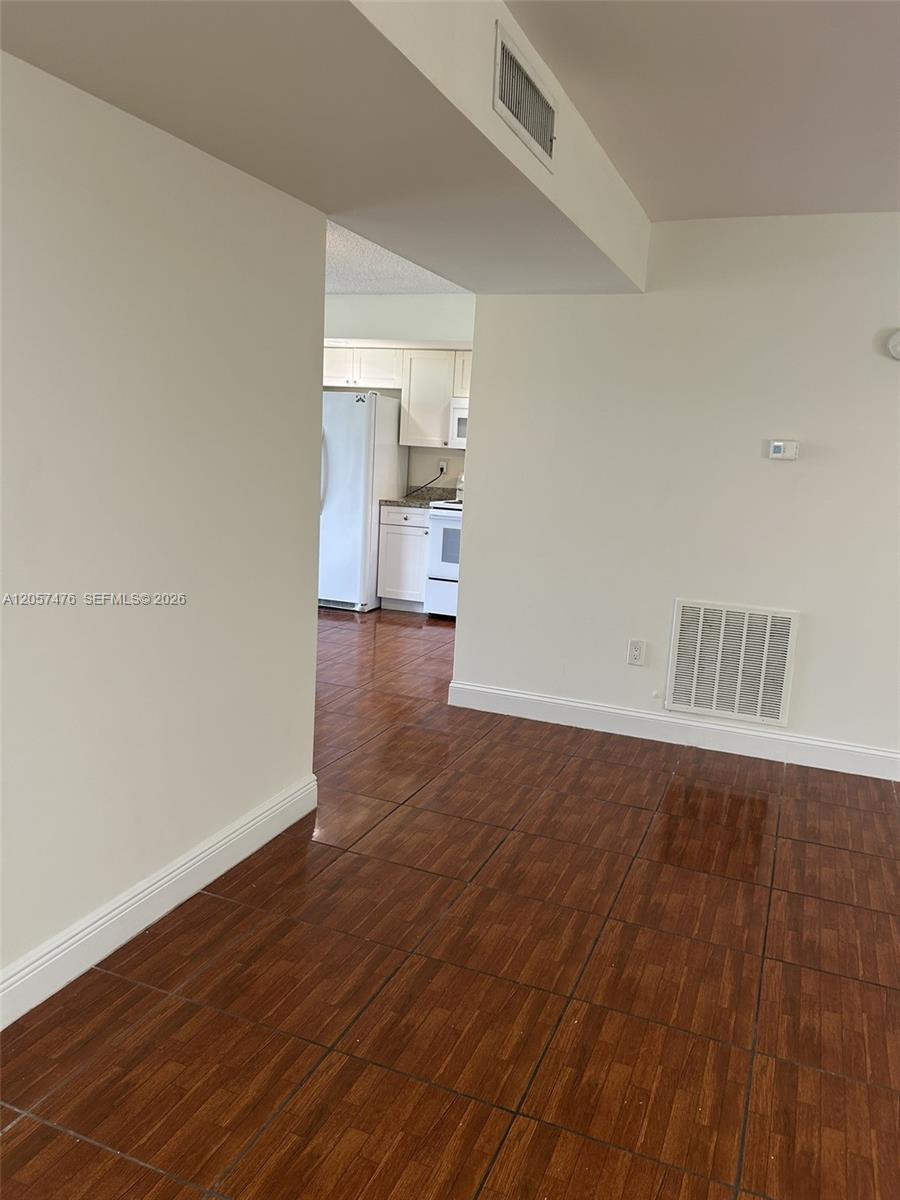 8520 Southwest 133rd Avenue Road, Unit 213 Miami, FL 33183 - Photo 15 of 26 Gallery Image 15