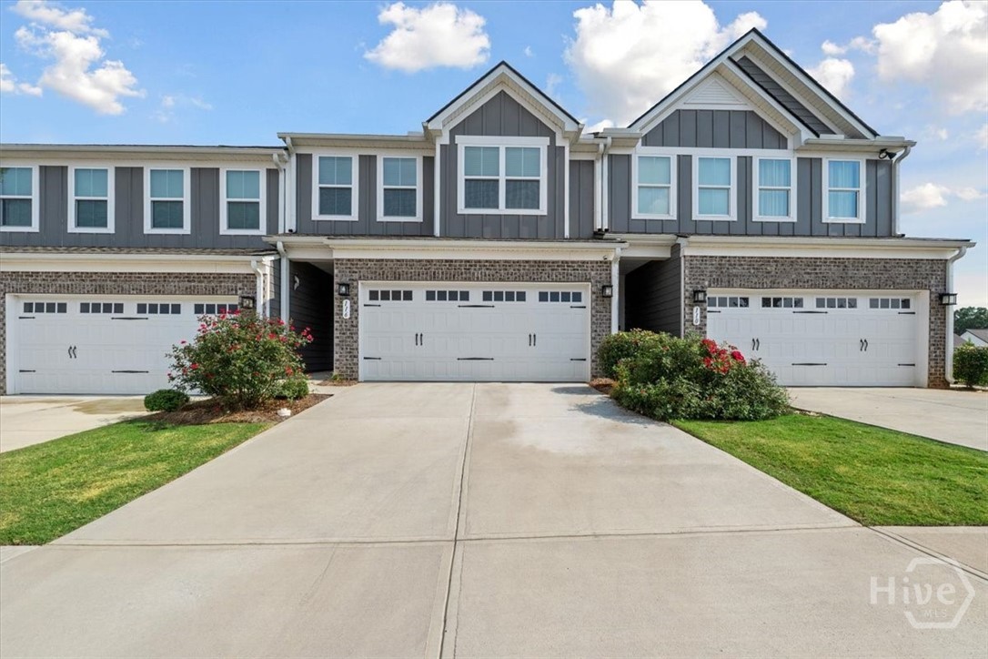 116 Salt Lk Lane Hoschton, GA 30548 - Photo 1 of 28