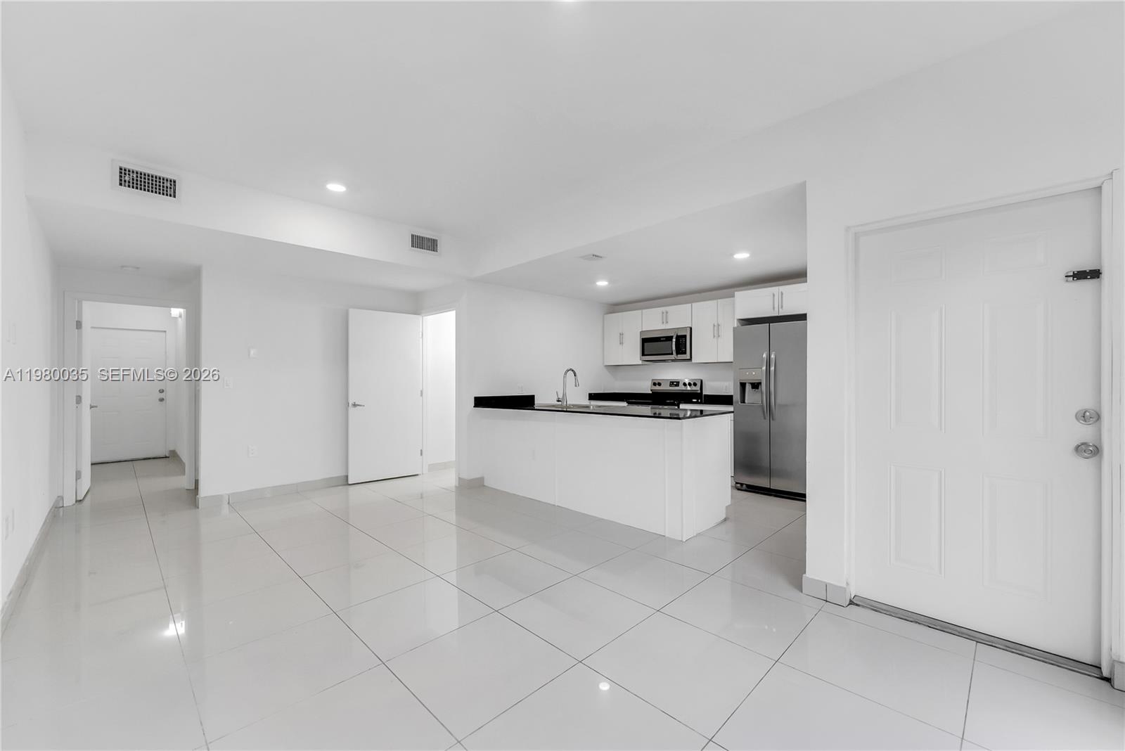 25936 Southwest 139th Path Homestead, FL 33032 - Photo 7 of 26