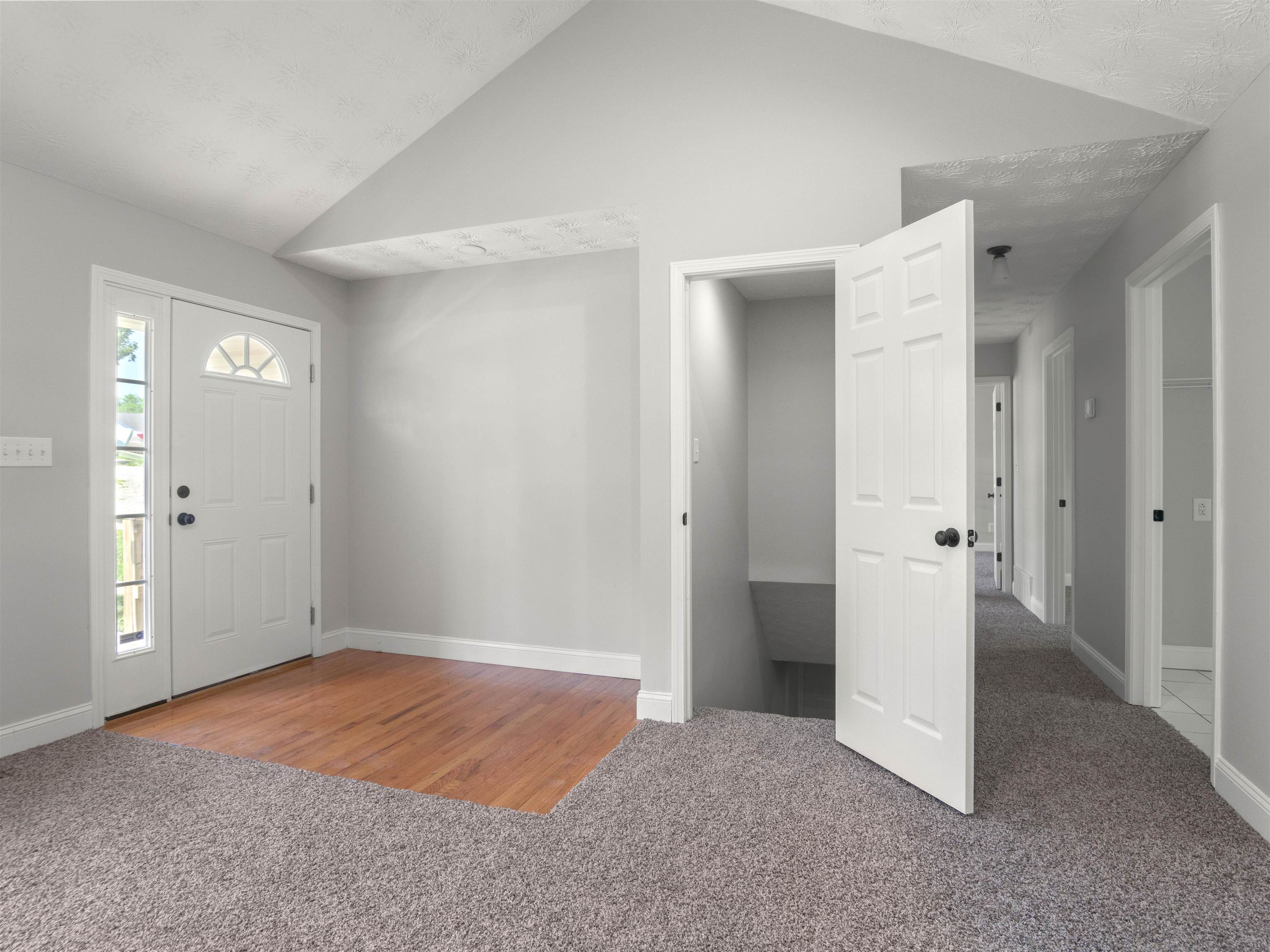 100 Oak Ridge Lane Huntington, WV 25704 - Photo 21 of 27 Gallery Image 21