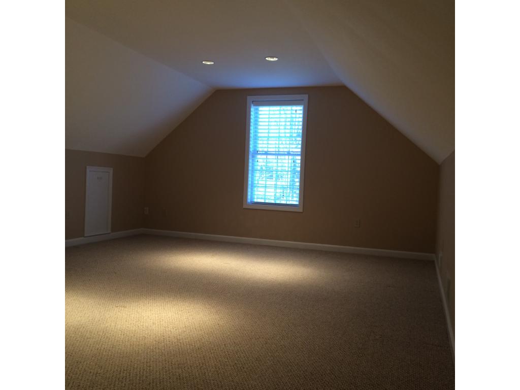 5 South Bow Road Hooksett, NH 03106 - Photo 15 of 21