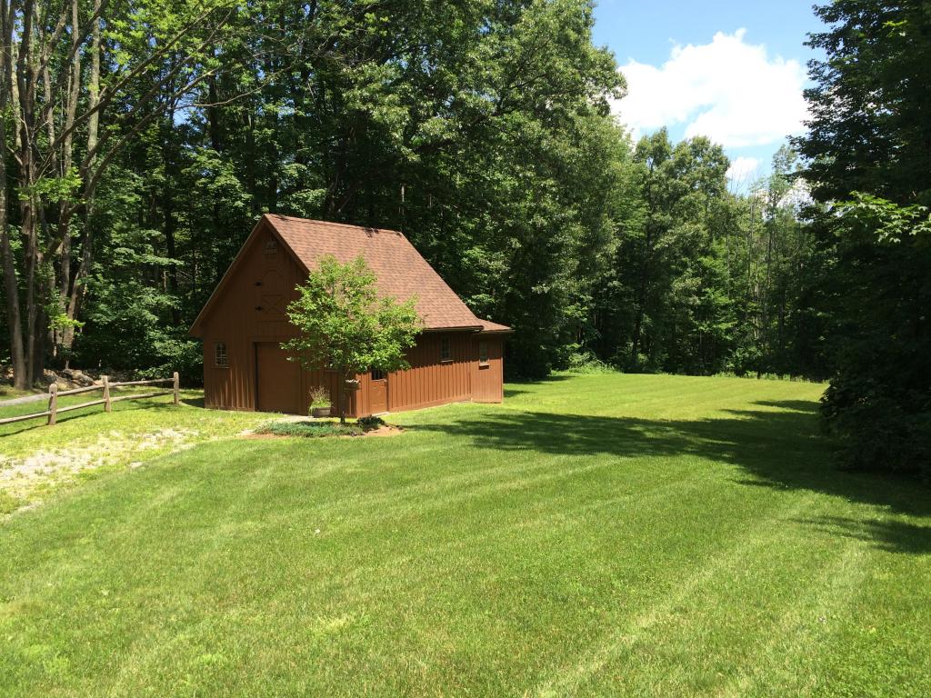 5 South Bow Road Hooksett, NH 03106 - Photo 4 of 21