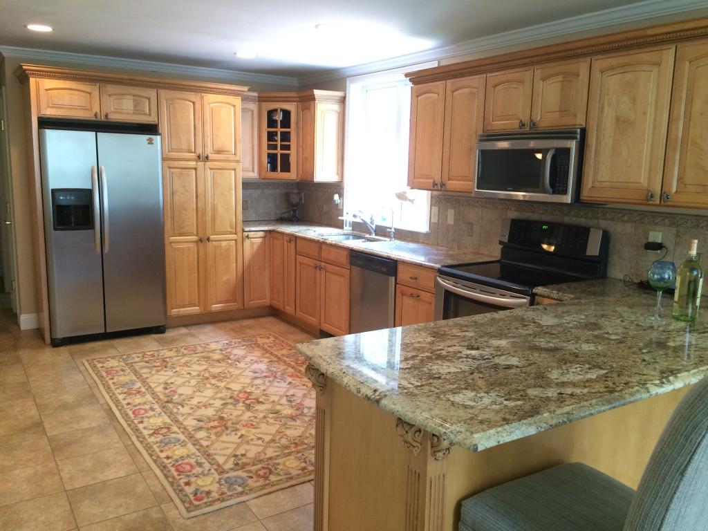 5 South Bow Road Hooksett, NH 03106 - Photo 8 of 21