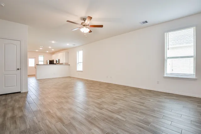 $2,150 | 31326 Black Frst Crossing, Fulshear, TX 77441