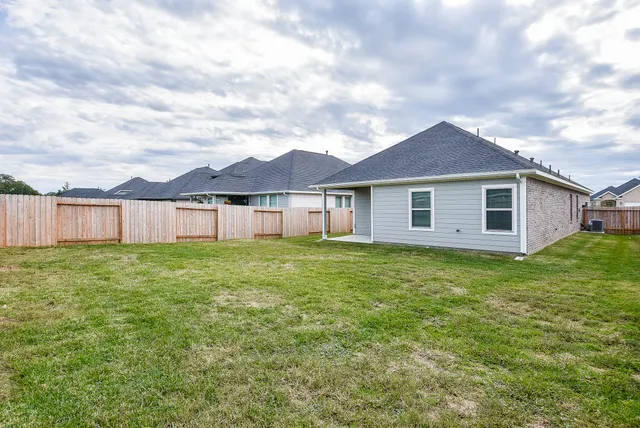$2,150 | 31326 Black Frst Crossing, Fulshear, TX 77441